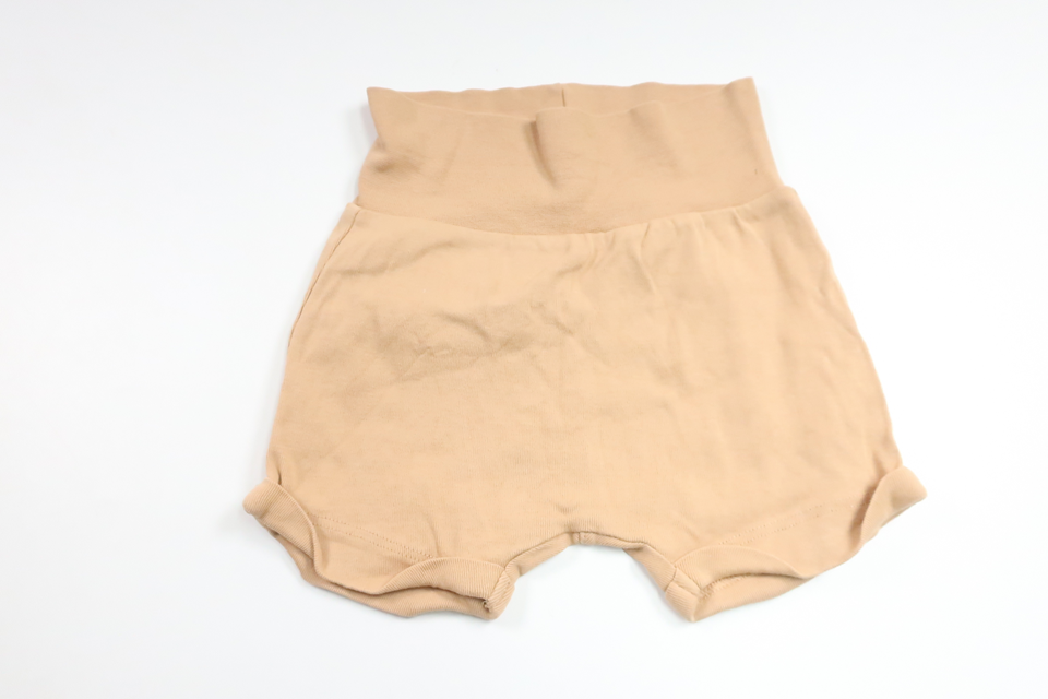 Shorts från H&M - Storlek 74 - Beige
