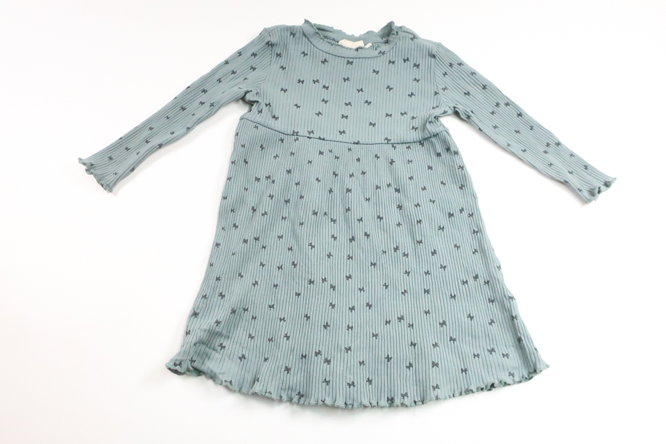 Ribbad klänning från Amy & Lucy - Storlek 92 - Blå