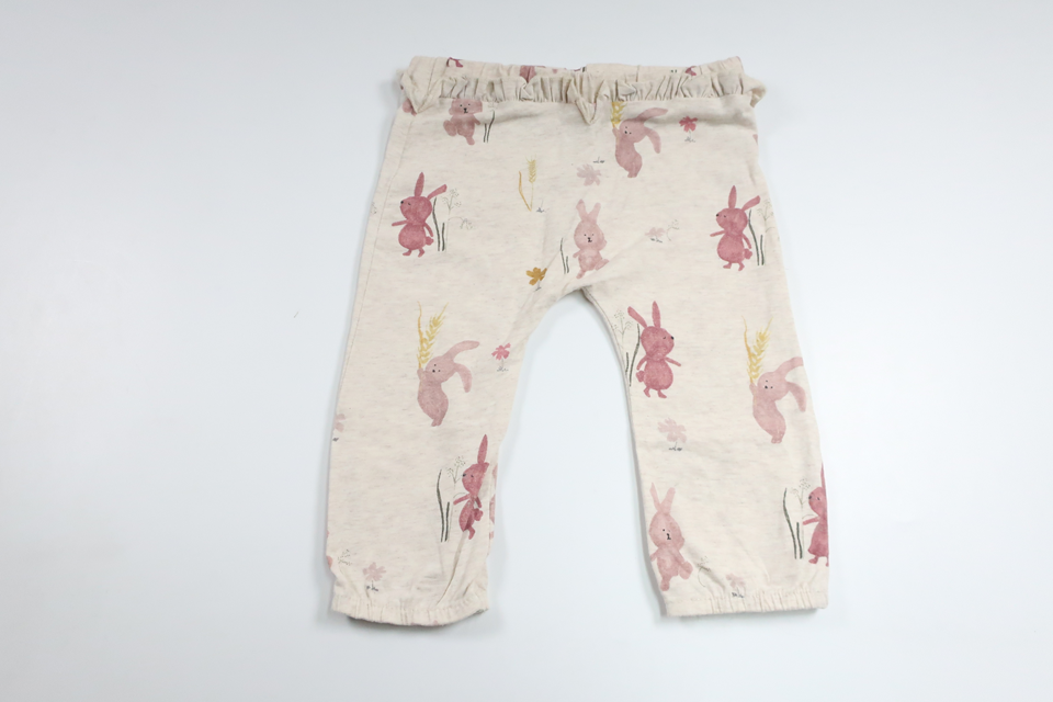 Byxor med kaniner från Name It - Storlek 74 - Benvit