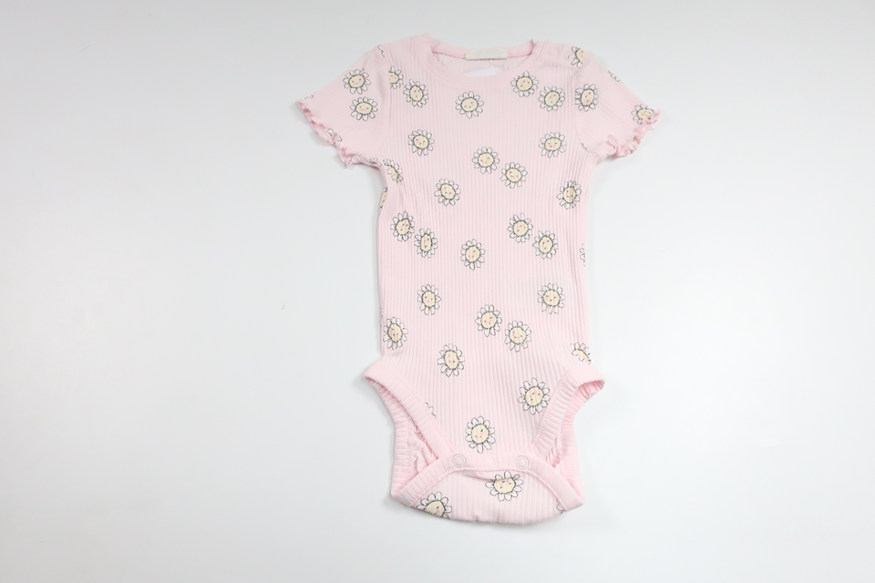 Ribbad body från Kappahl - Storlek 80 - Rosa