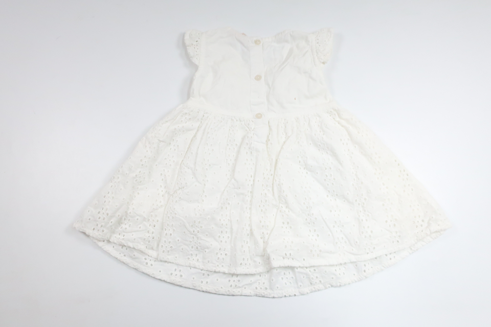 Klänning från SRNHLT - Storlek 80 - Vit