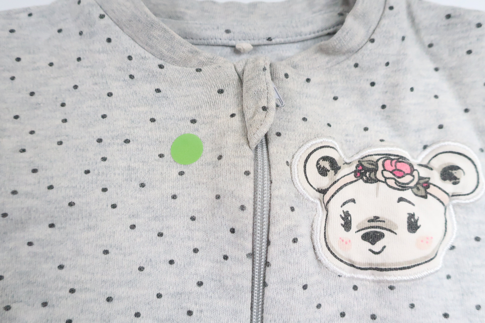 Pyjamas från Pytteliten - Storlek 74 - Grå