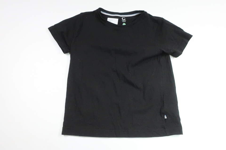 T-shirt från Cubus - Storlek 110/116 - Svart