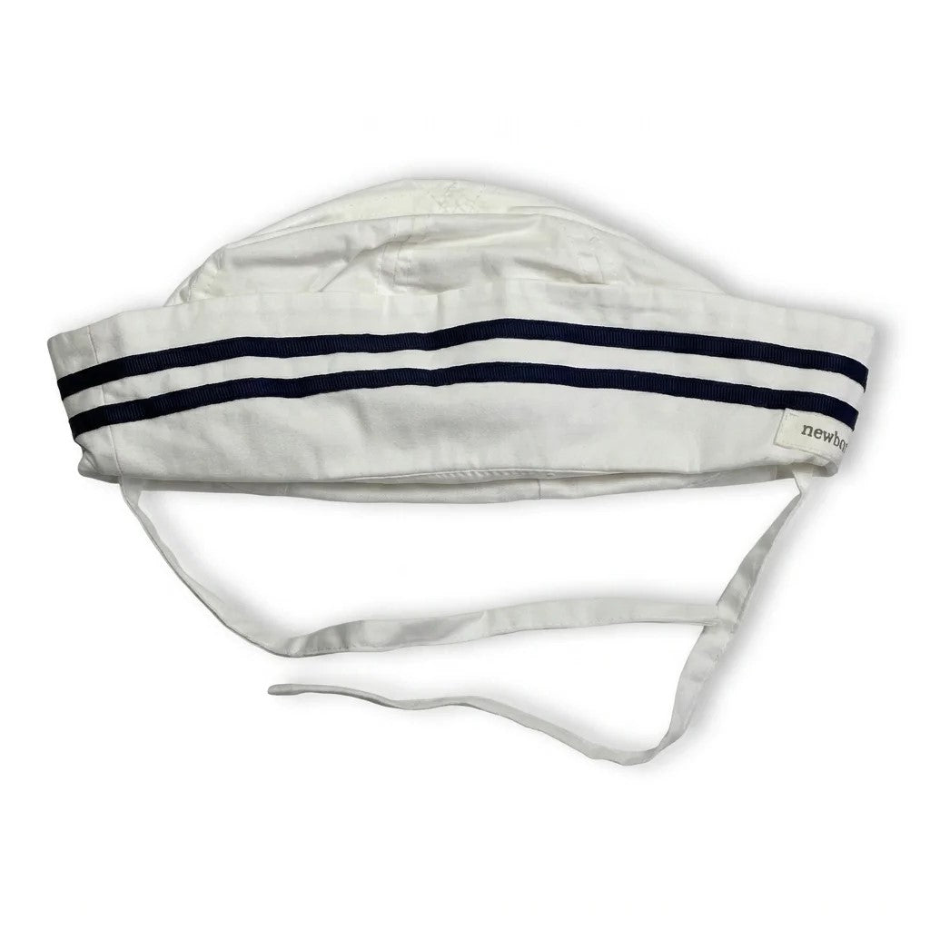 Randig solhatt från Newbie - Storlek 48/50 - Vit