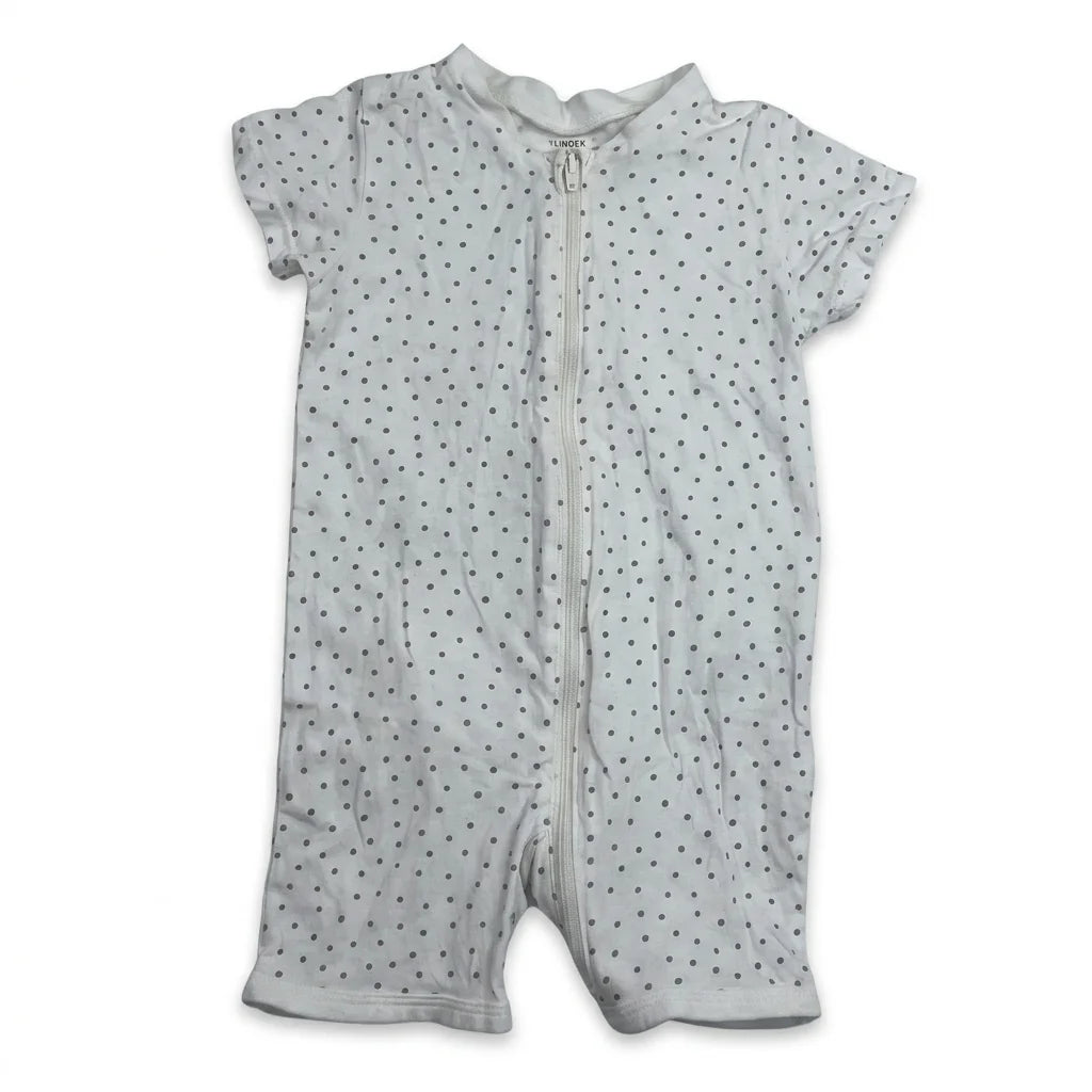 Prickig pyjamas från Lindex - Storlek 74 - Vit