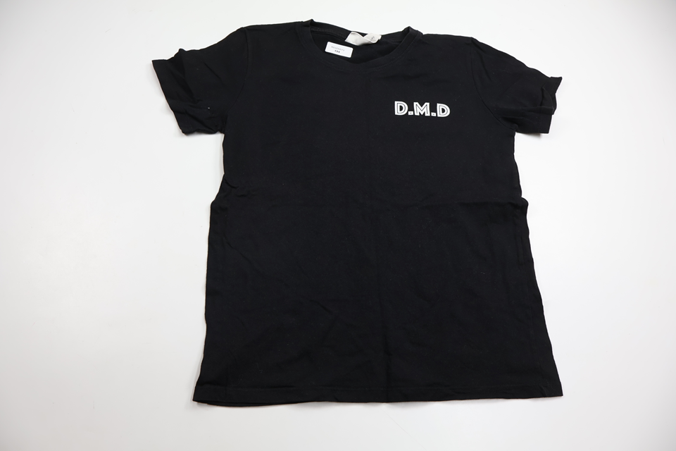 T-shirt från Denim Day - Storlek 134/140 - Svart