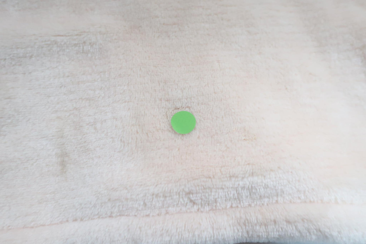 Tröja i fleece med nalle från H&M - Storlek 74 - Rosa