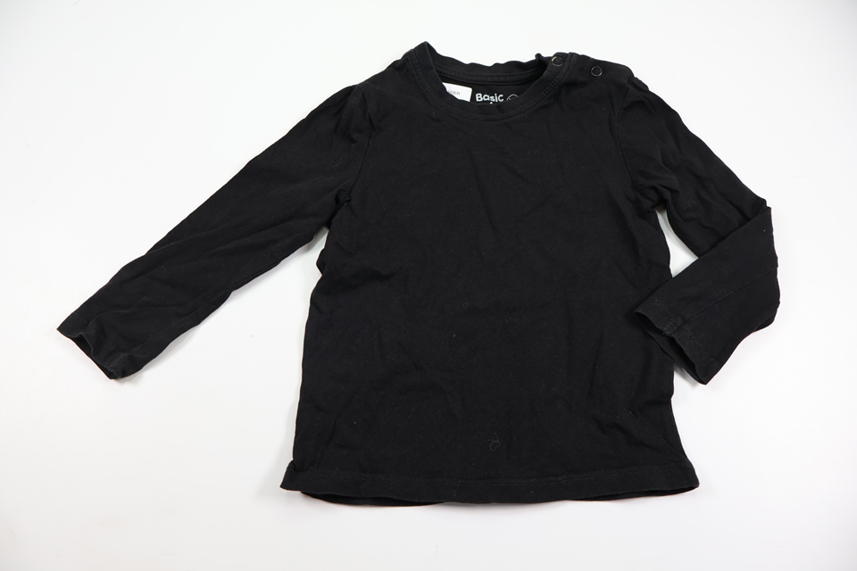 Tröja från Basic U - Storlek 86 - Svart