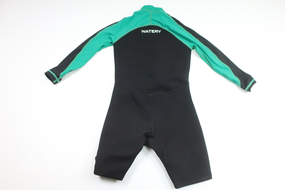 Våtdräkt från Watery - Storlek 128 - Svart