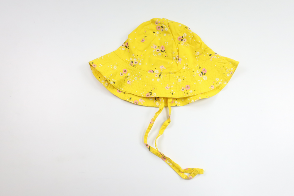 Blommig solhatt från H&M - Storlek 98 - Gul