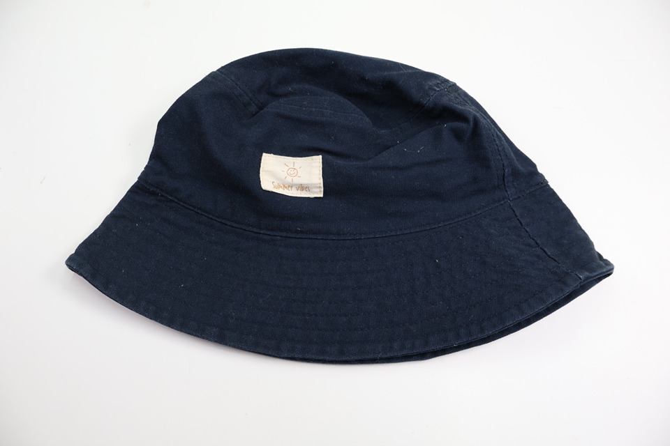 Solhatt från PompdeLux - Storlek 122/140 - Marinblå