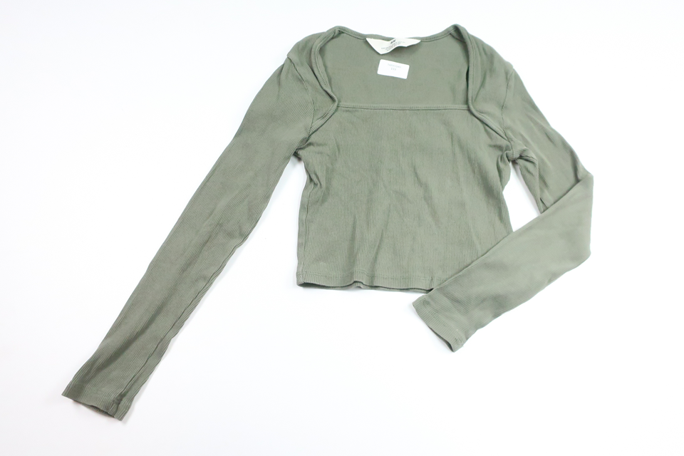Ribbad tröja från H&M - Storlek 128/134 - Grön