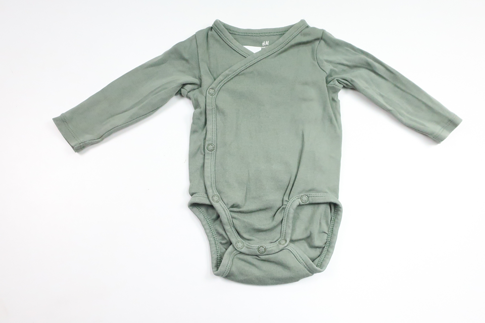 Wrap bodysuit from H&M - Size 62 - Green