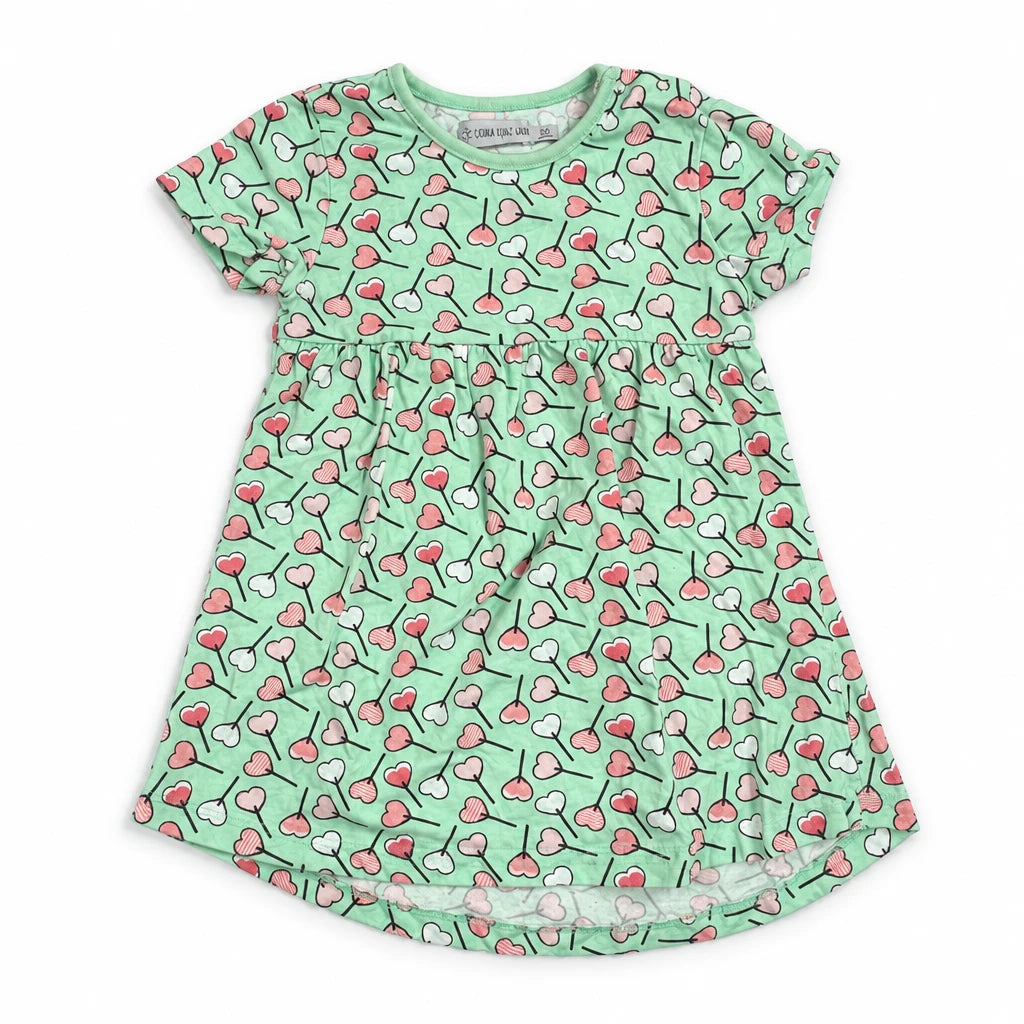 Mönstrad klänning från Casual Girls Wear - Storlek 80 - Grön