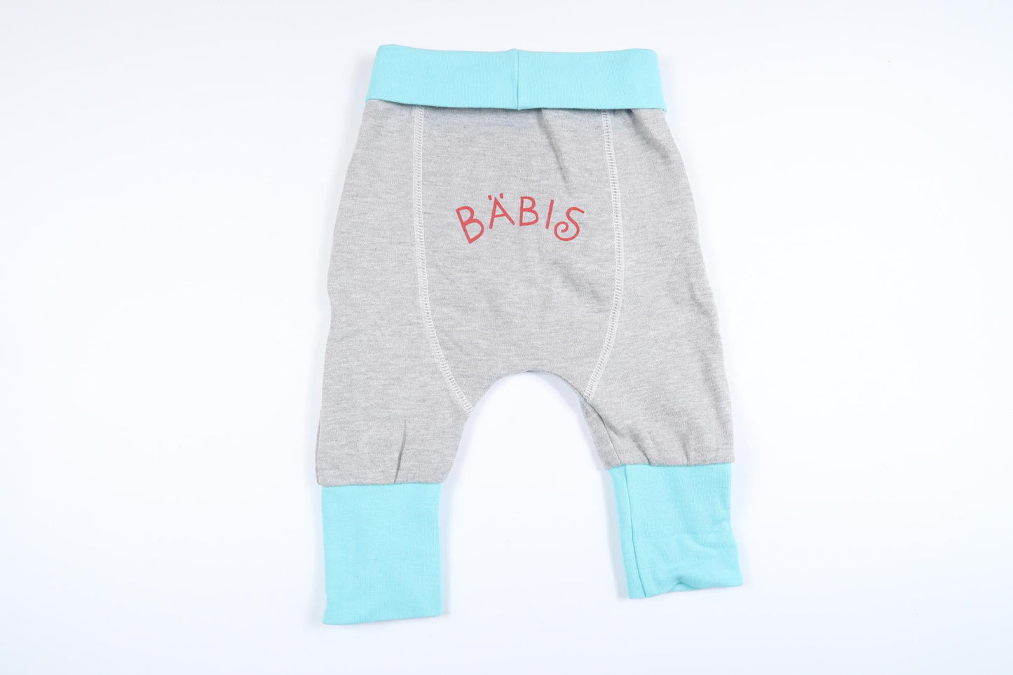 Grå och blåa mjukisbyxor från Bäbis i storlek 56
