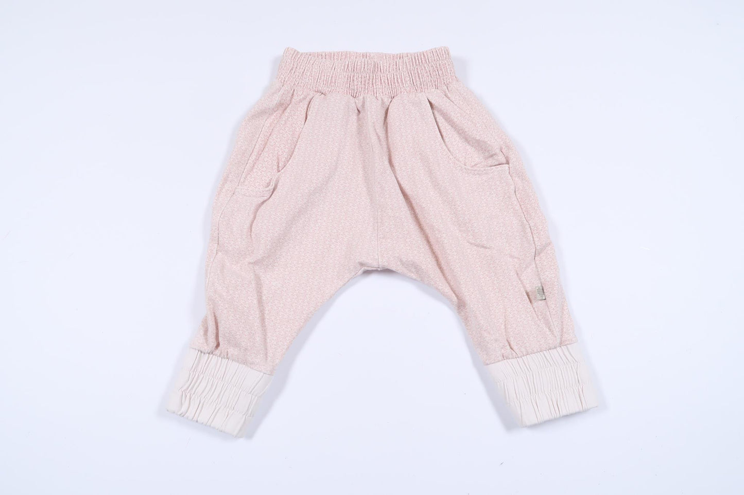 Byxor från BeBe i storlek 60