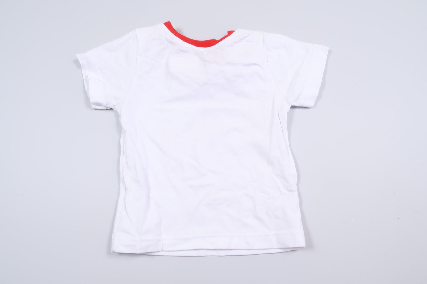 Vit kortärmad tröja i storlek 62/68