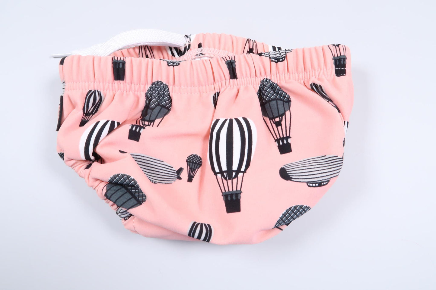 Nyskick! Rosa badblöja med luftballonger i storlek 3-6 kg