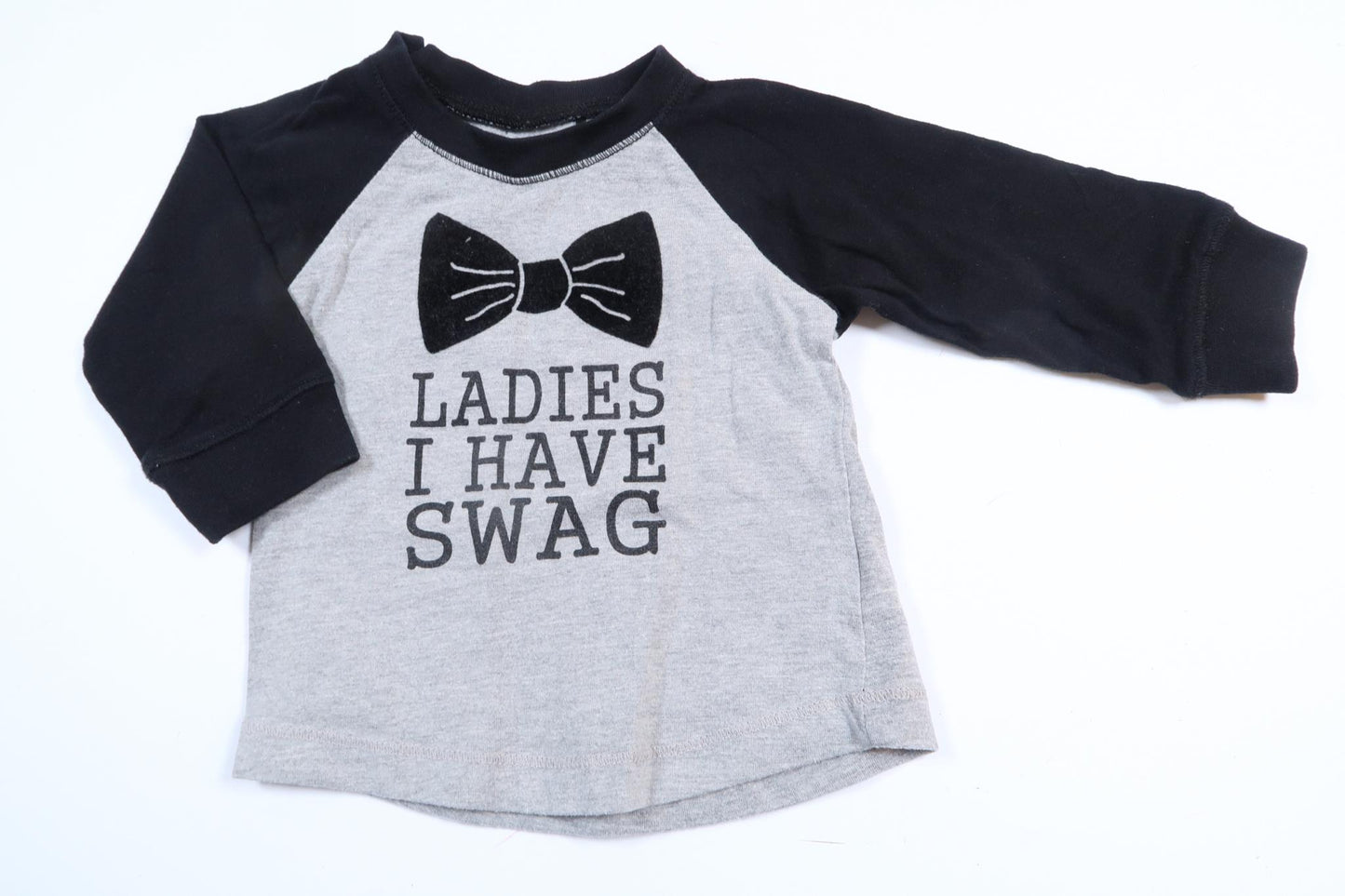 Grå långärmad tröja med text från ICA I Love Eco i storlek 74