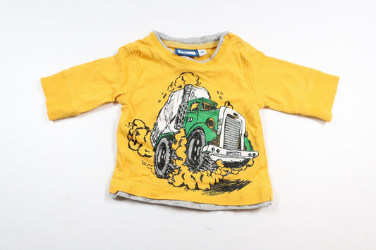 Gul långärmad tröja med lastbil från Mini i storlek 56