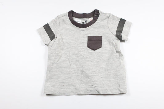 T-shirt från H&M - Storlek 56 - Grå