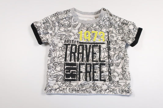 T-shirt från Okänt - Storlek 74 - Grå