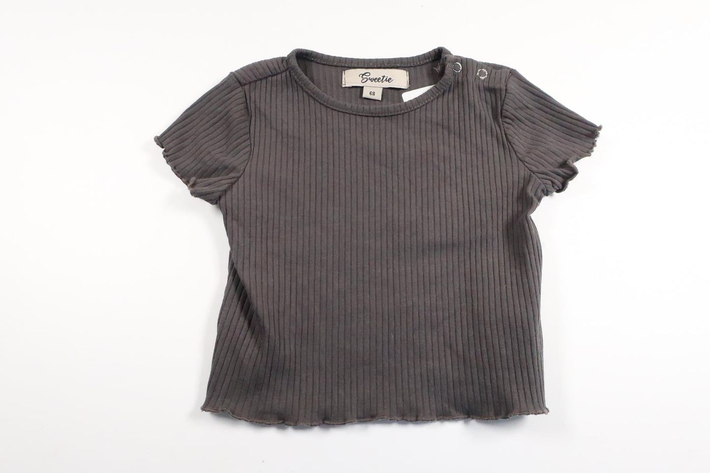 Ribbad t-shirt från Sweetie - Storlek 68 - Grå