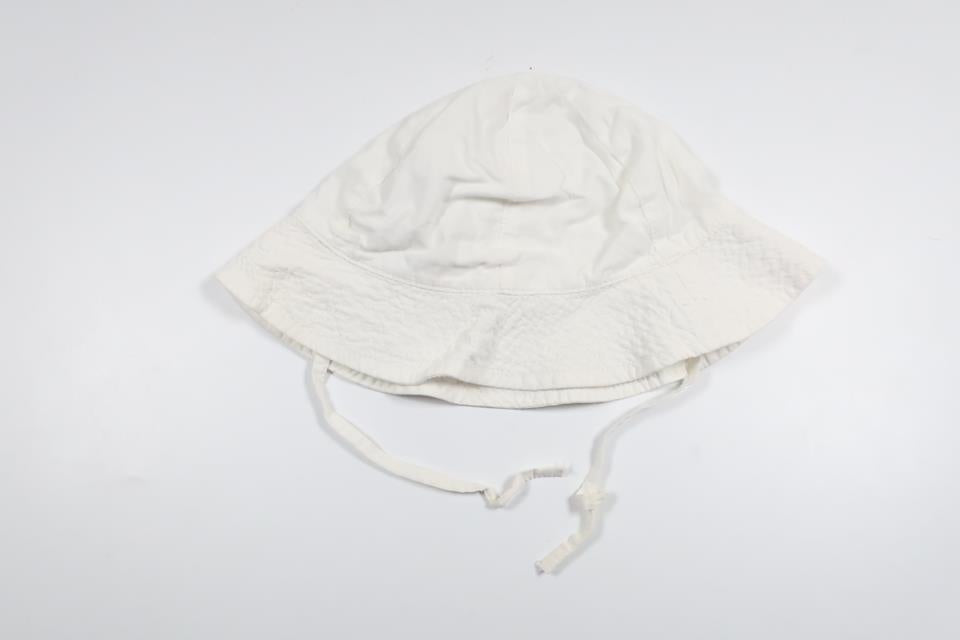 Solhatt från H&M - Storlek 92 - Vit