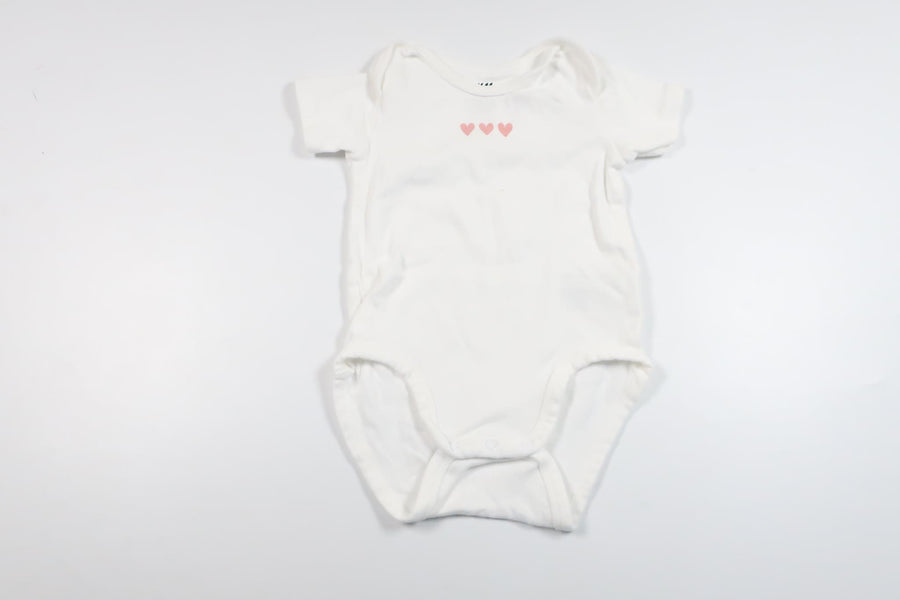 Body med hjärtan från H&M - Storlek 68/74 - Vit