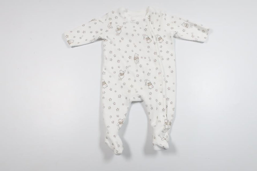 Pyjamas med Nalle Puh från Okänt - Storlek 50/56 - Vit