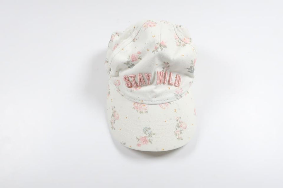 Floral cap from Kappahl - Size 48/50 - Off-white