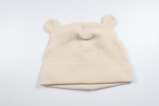 Ribbad mössa med öron från Okänt - Storlek 62 - Beige