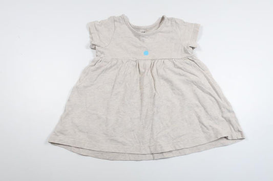 Prickig klänning från H&M - Storlek 68 - Beige
