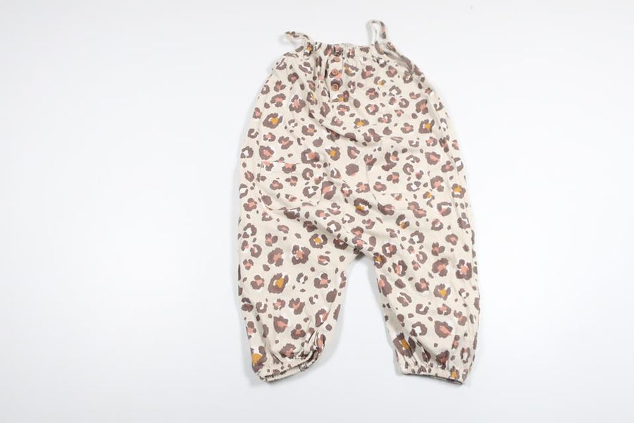 Leopardmönstrad jumpsuit från Okänt - Storlek 74/80 - Beige
