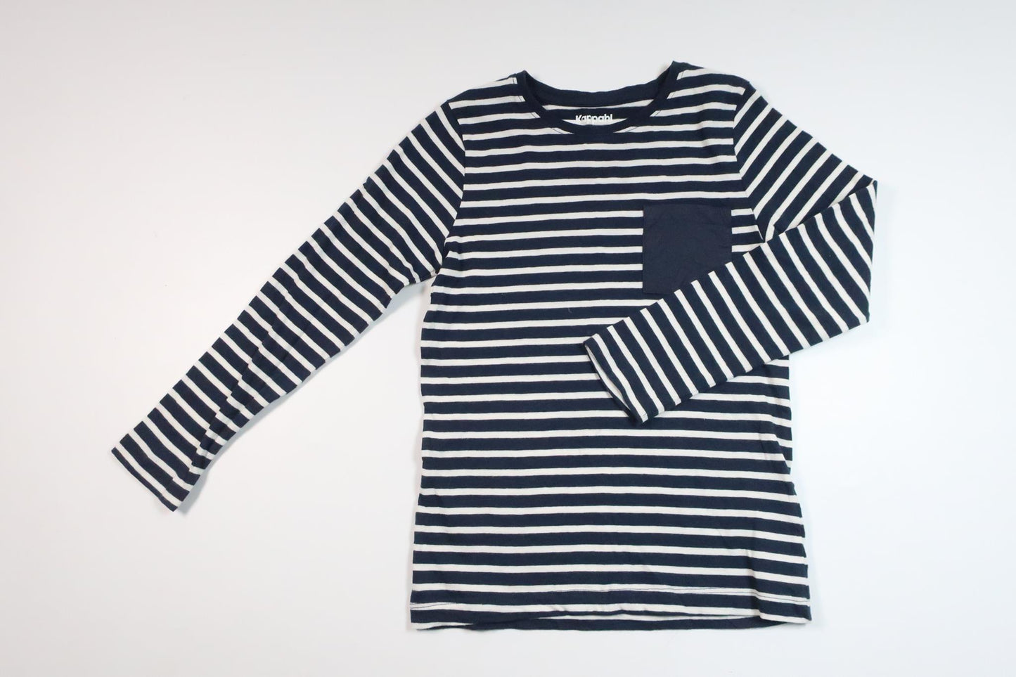 Randig tröja från Kappahl - Storlek 122/128 - Marinblå