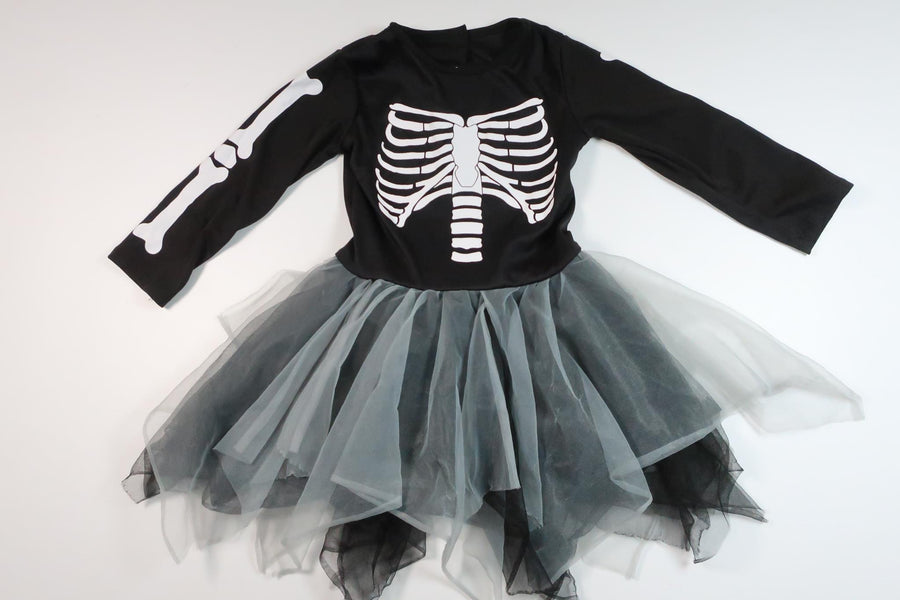 Tyllklänning "Skelett" från Rusta - Storlek 92/98 - Svart