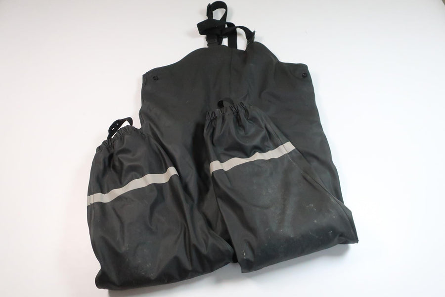 Fodrade regnbyxor från Rusk - Storlek 122/128 - Svart