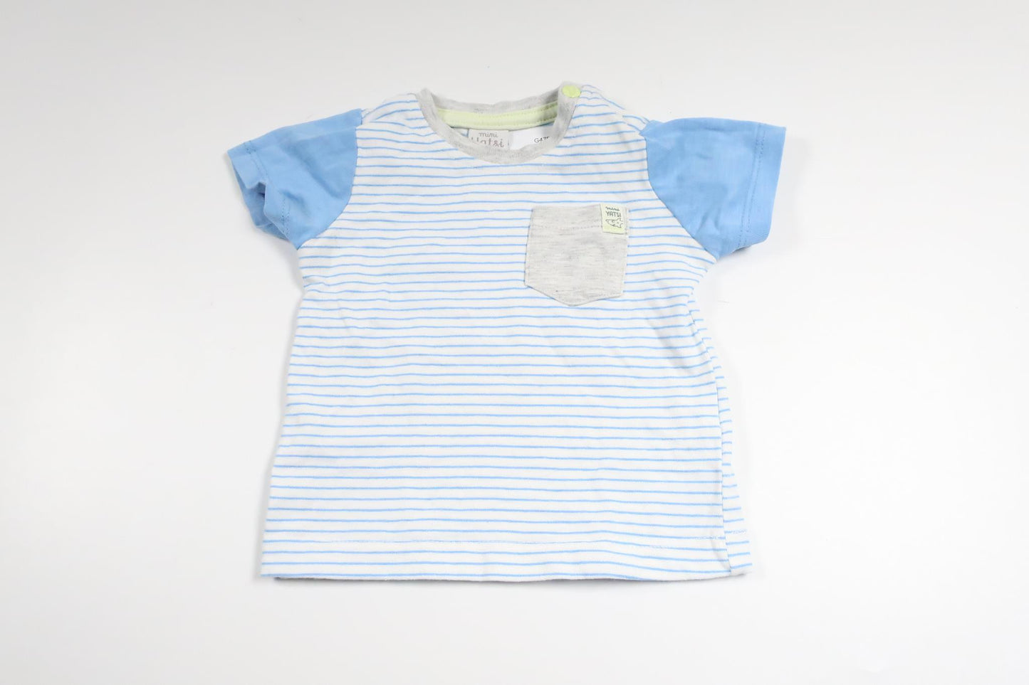 T-shirt från Okänt - Storlek 62 - Vit