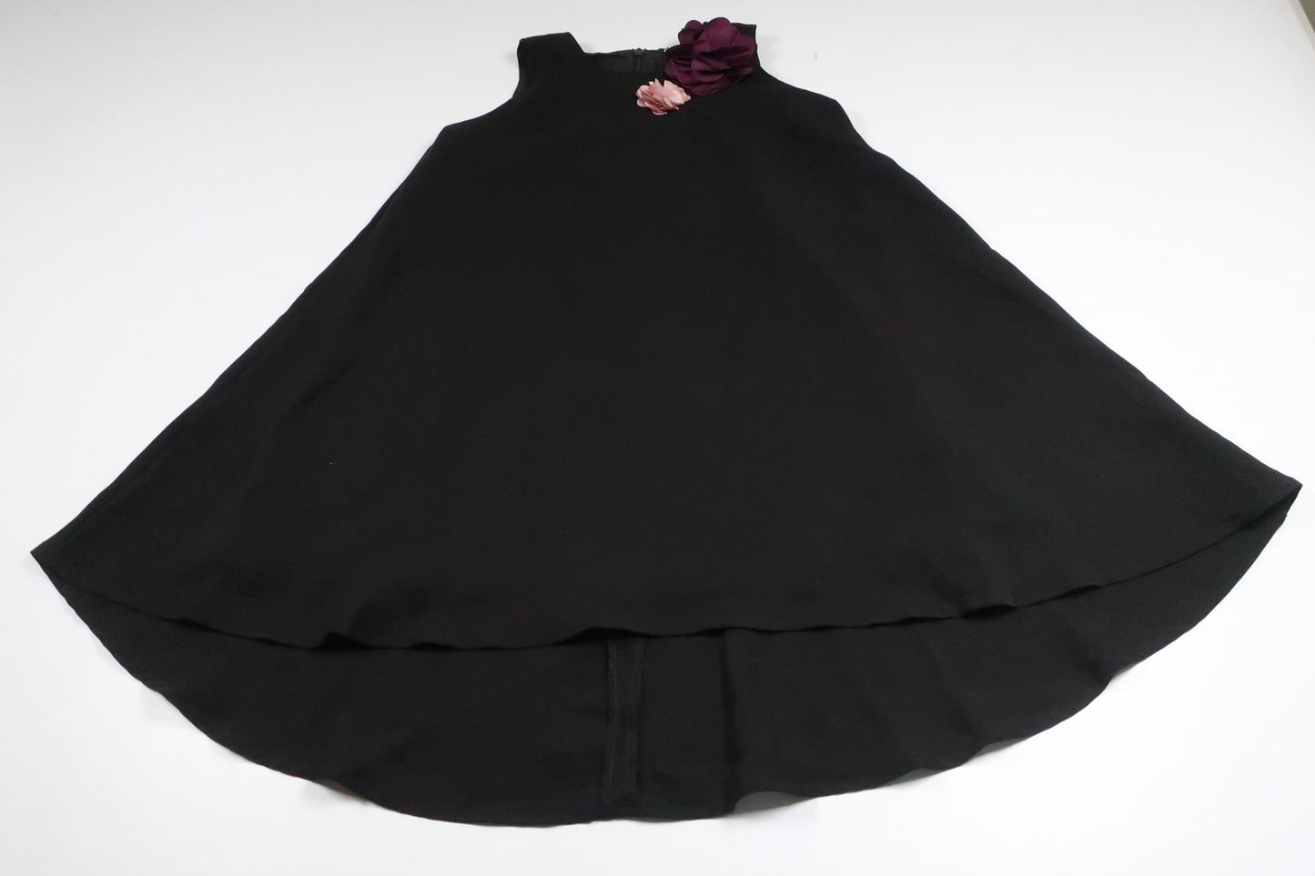 Klänning från Lindex - Storlek 110/116 - Svart