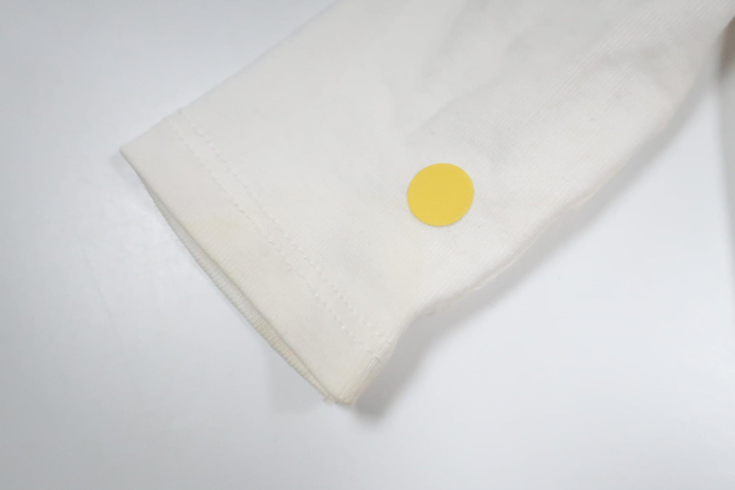 Finbody med fluga från H&M - Storlek 68 - Vit