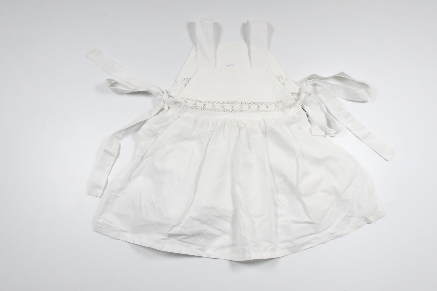 Förkläde/Klänning från Stadsmission Atelié - Storlek 86 - Vit