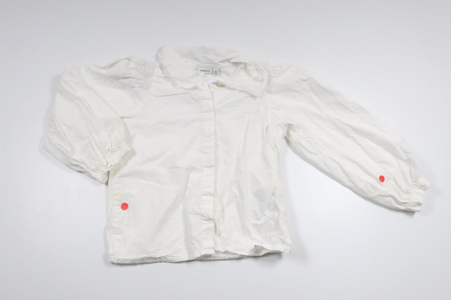 Blus med krage från Name It - Storlek 104 - Vit