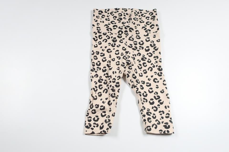 Leopardmönstrade byxor från H&M - Storlek 62 - Beige