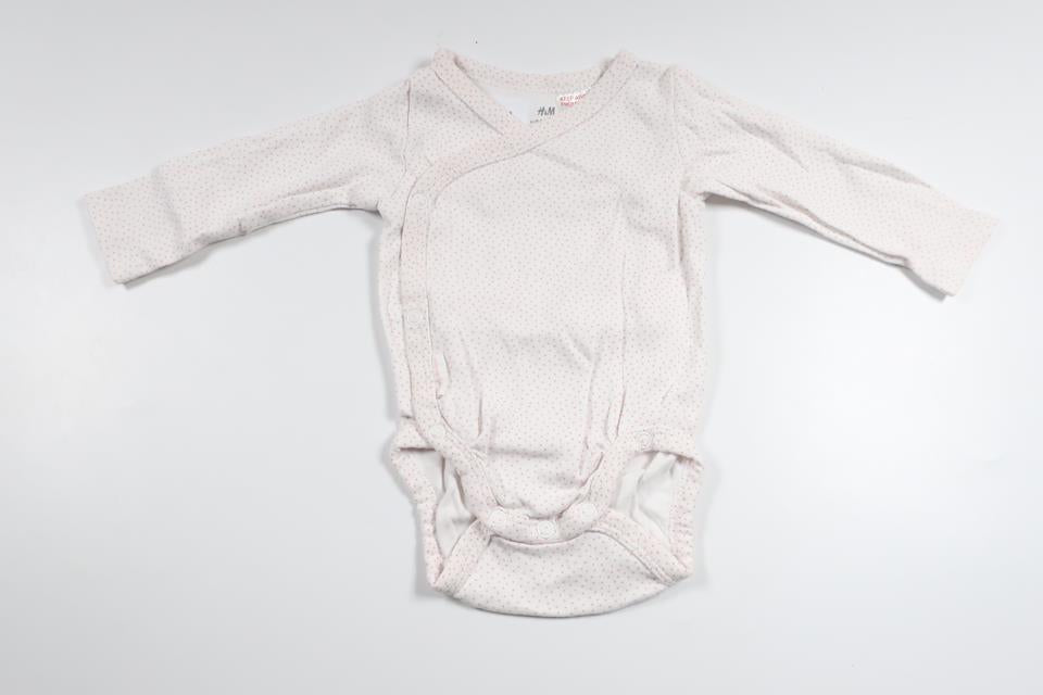 Prickig omlottbody från H&M - Storlek 56 - Vit