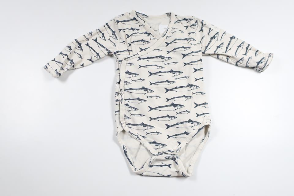 Wrap-body fra Emma & Malena - Størrelse 62/68 - Hvid