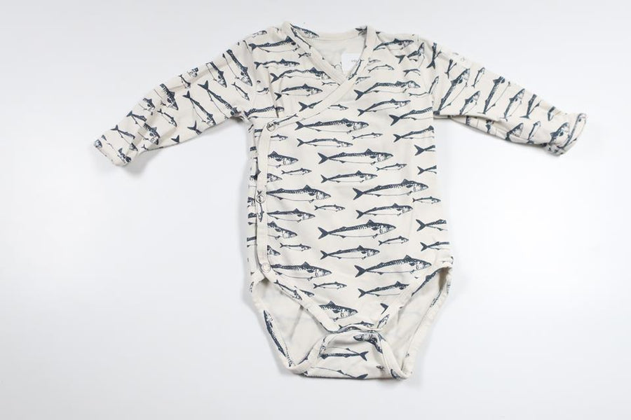 Omlottbody från Emma & Malena - Storlek 62/68 - Vit