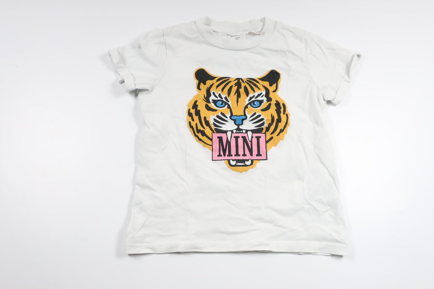 T-shirt från Mini Gina Tricot - Storlek 110/116 - Vit