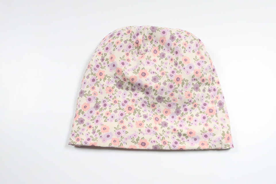 Blommig mössa från Lindex - Storlek 48/50 - Lila