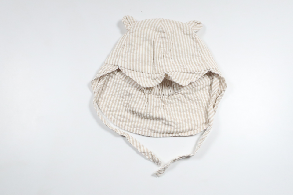 Soft striped cap from Lindex - Size 48/50 - Beige