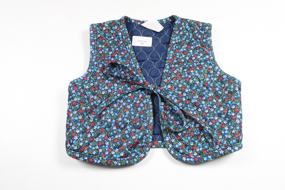 Blommig väst från Robby - Storlek 86/92 - Blå
